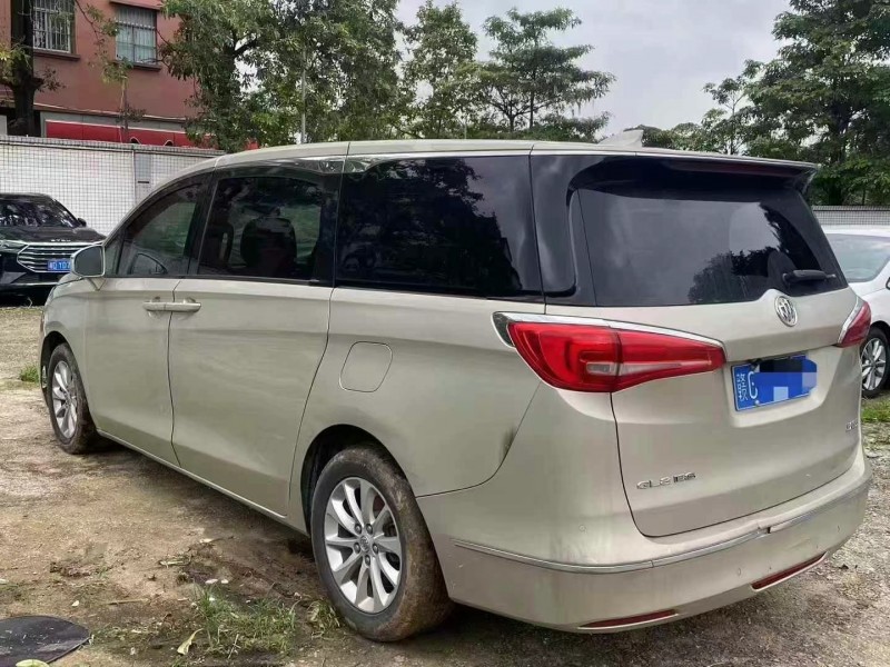 广州17年别克GL87