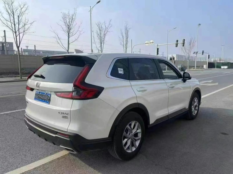 青岛23年本田CRV8