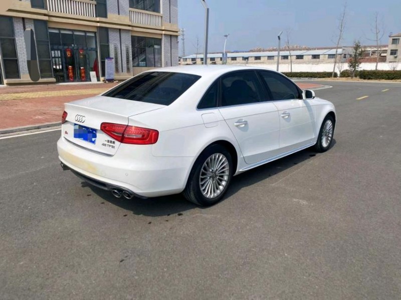 徐州16年奥迪A4L4