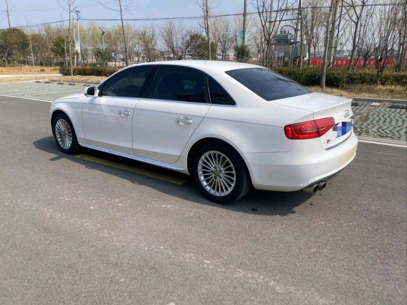 徐州16年奥迪A4L6