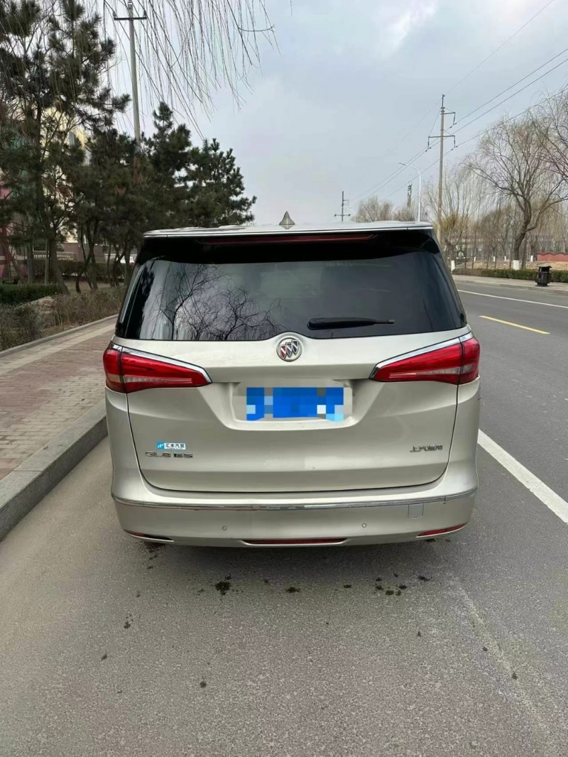 青岛18年别克GL89