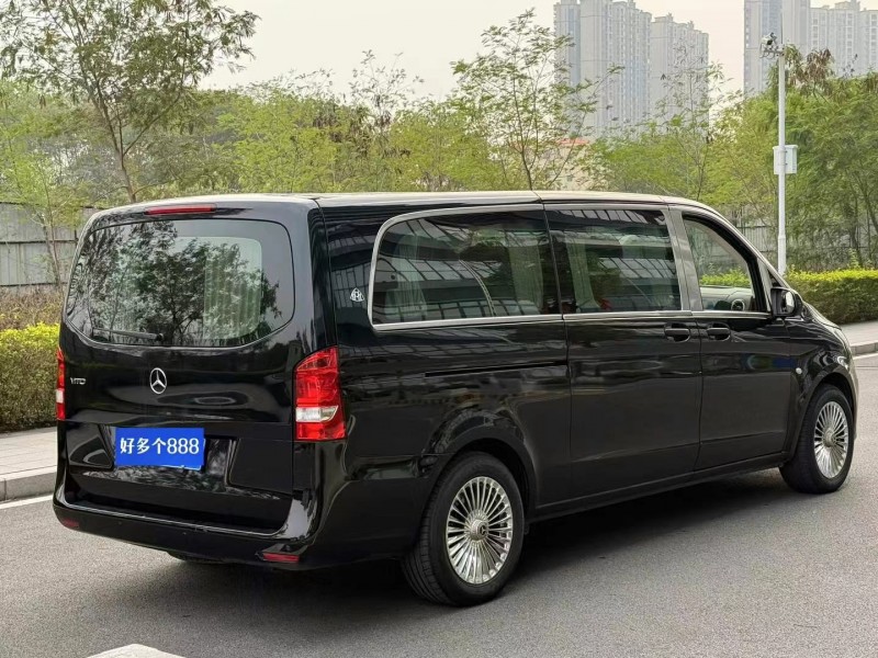 东莞22年奔驰威霆7