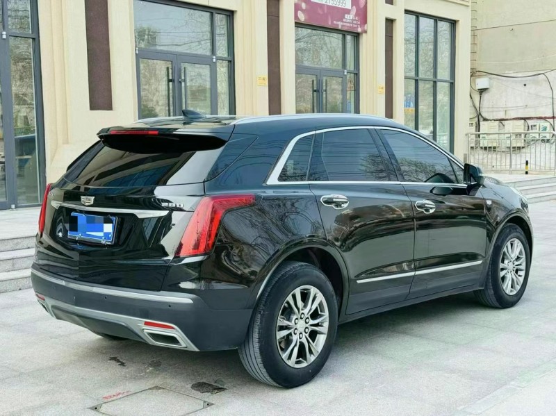 東營21年凱迪拉克XT58