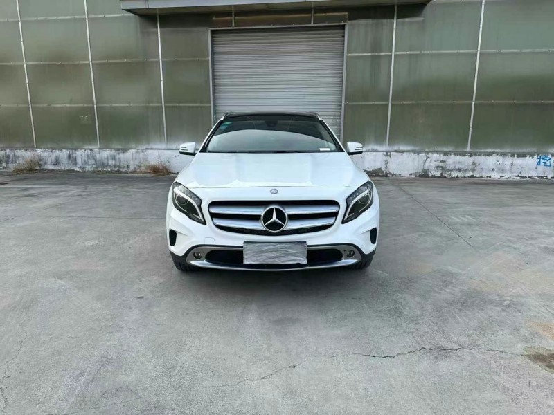 徐州16年奔驰GLA1