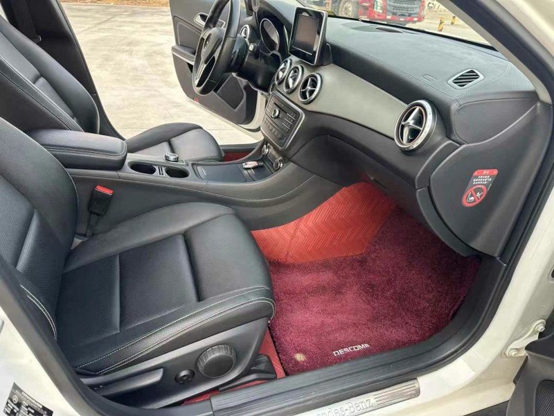 徐州16年奔驰GLA6