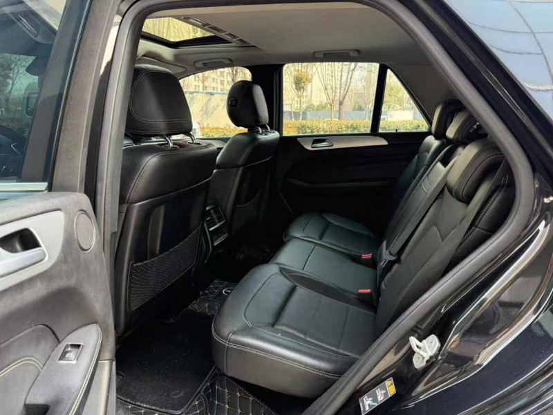 济宁14年奔驰ML5