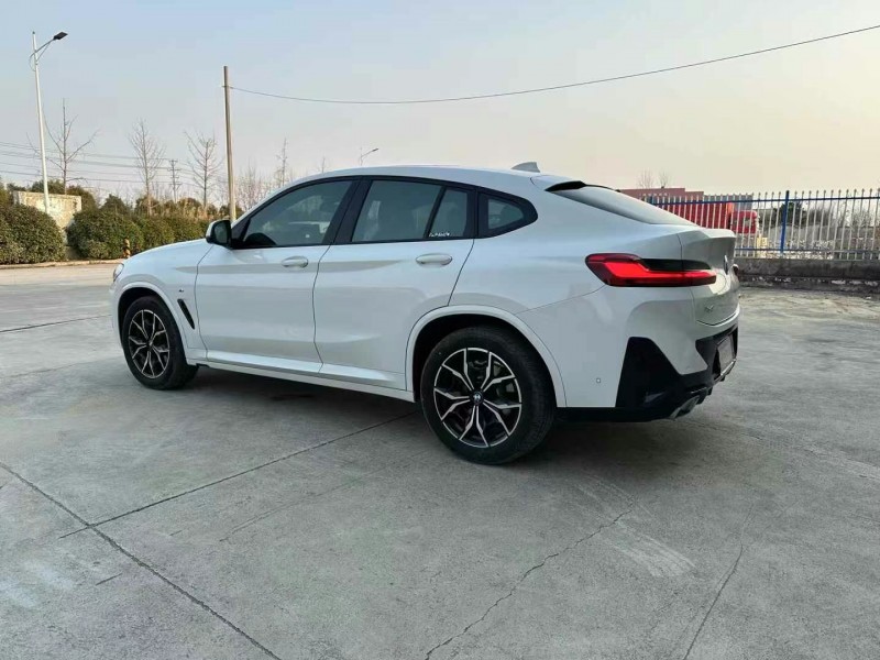 徐州23年宝马X68
