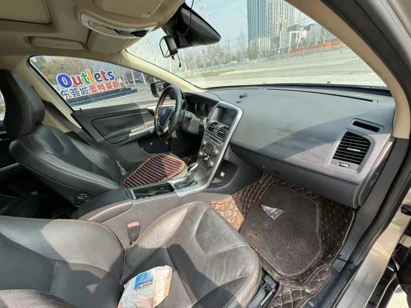 聊城13年沃爾沃XC609
