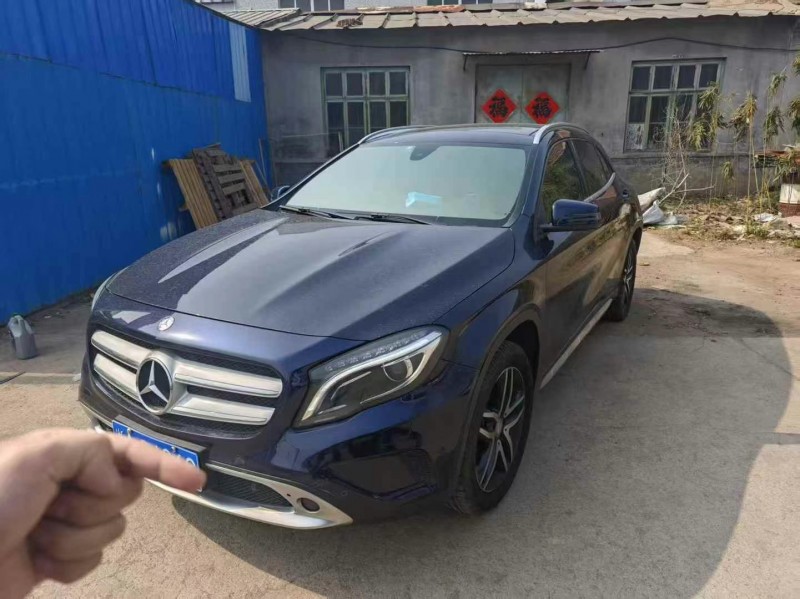 青岛17年奔驰GLA2