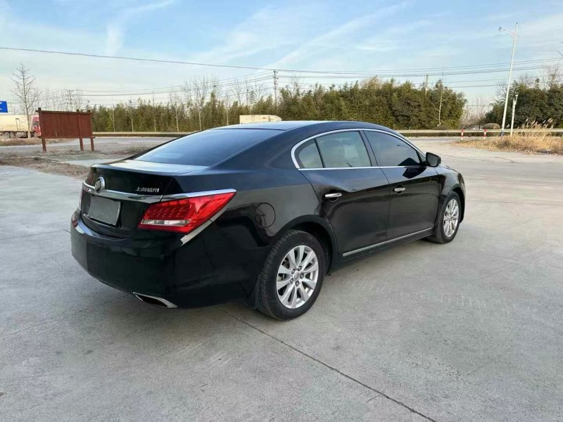 徐州14年别克君越7