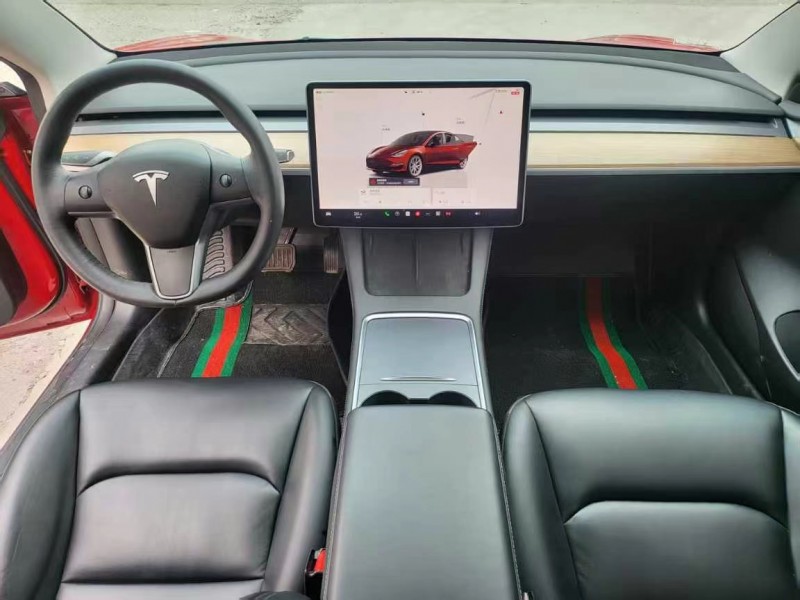 保定23年特斯拉MODEL 36