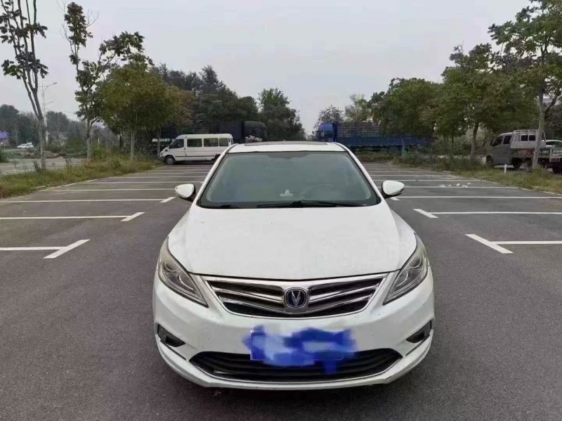 菏澤15年長安汽車逸動1