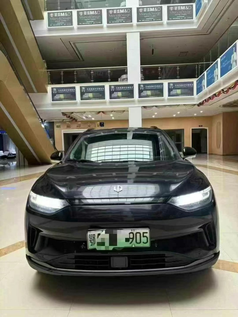 合肥22年零跑汽車C111