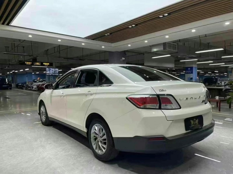 成都22年啟辰D609