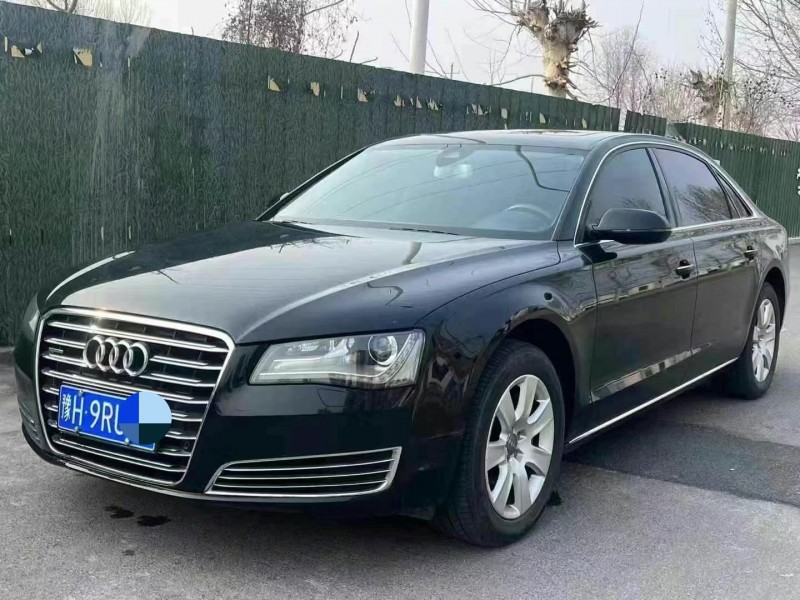 洛陽14年奧迪A8L4