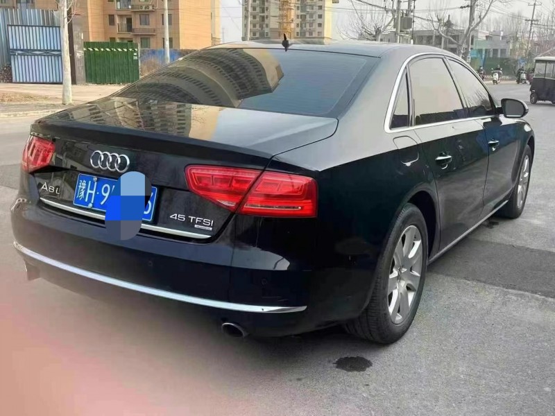 洛陽14年奧迪A8L8