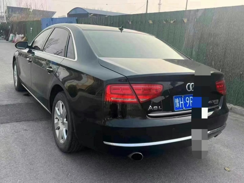 洛陽14年奧迪A8L9