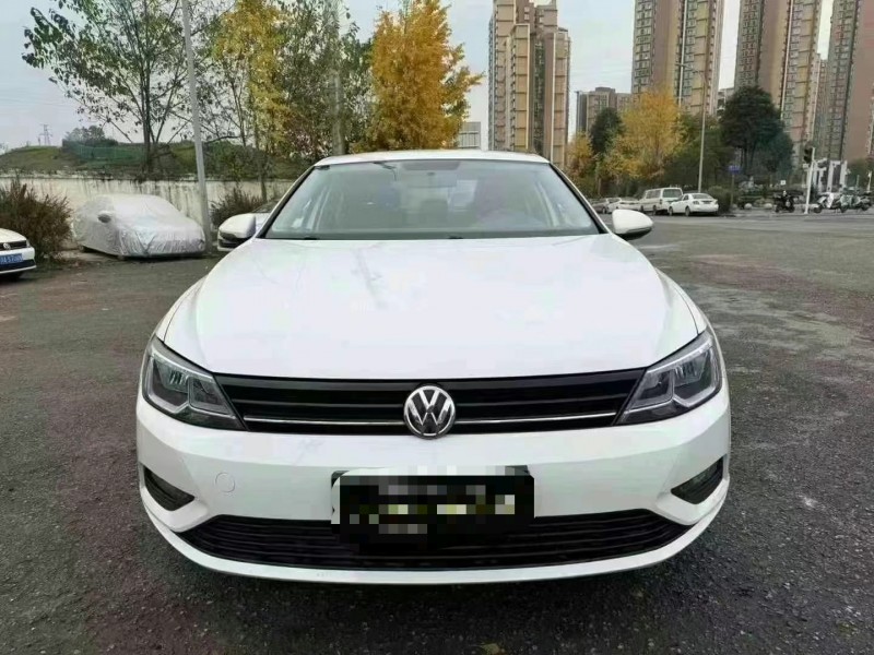 成都18年大眾凌渡1