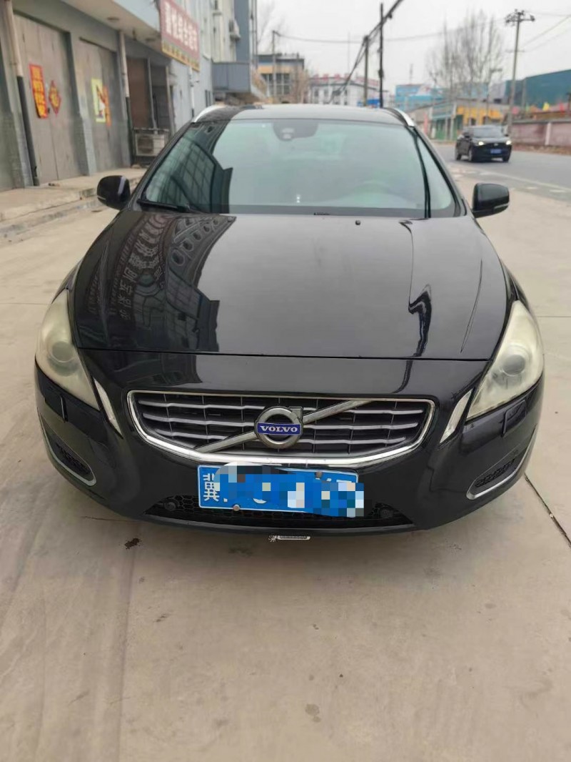 保定13年沃爾沃V601