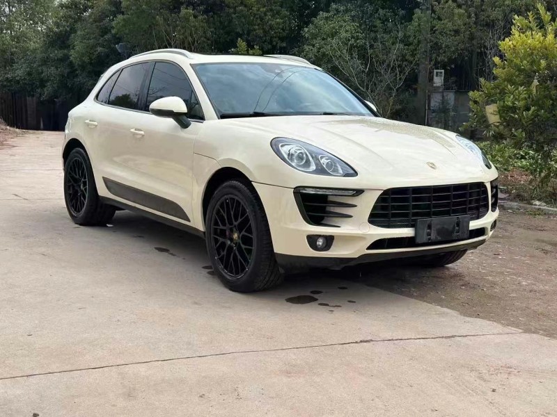 金華14年保時捷Macan1