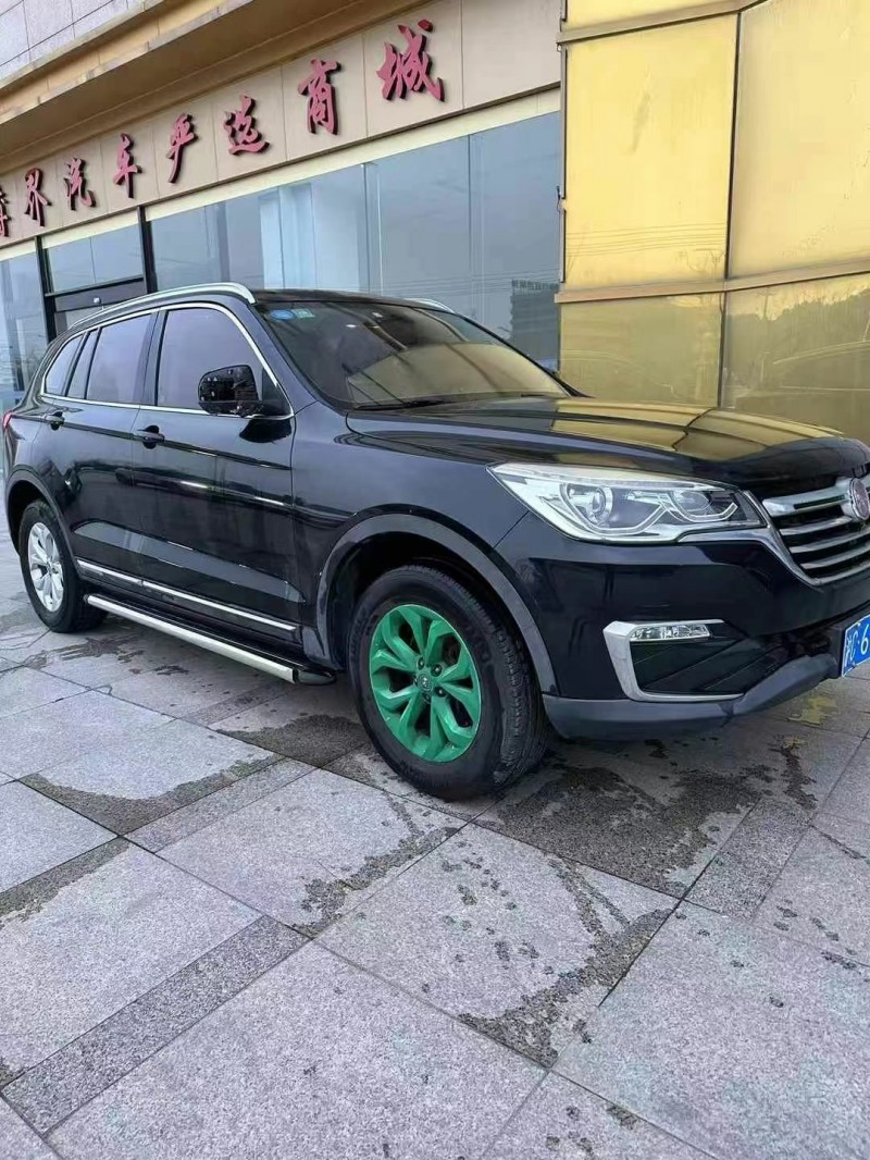 淮南19年漢騰汽車X72