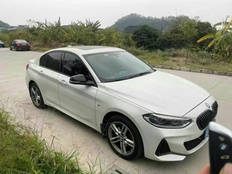 深圳22年寶馬1系3