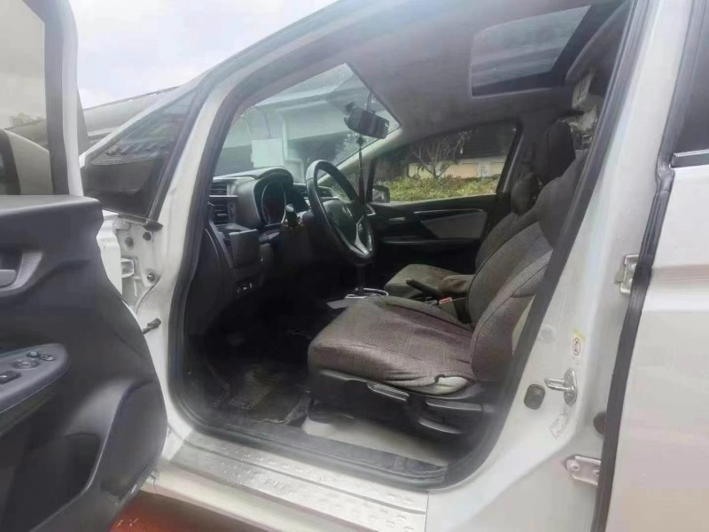 广州15年本田飞度4