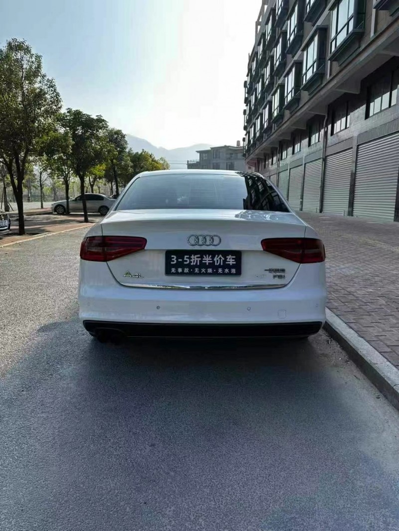莆田16年奧迪A4L9