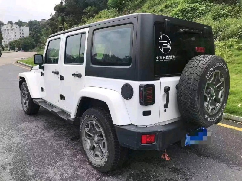 廈門17年Jeep牧馬人7