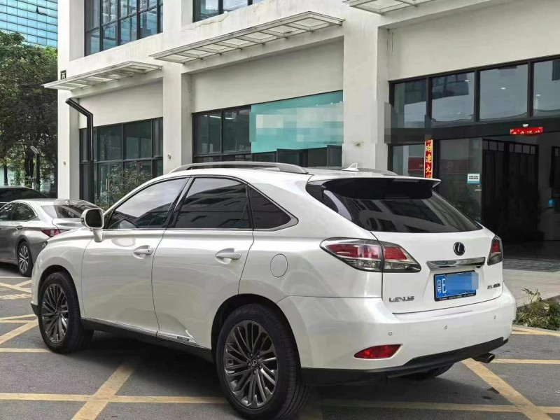 广州12年雷克萨斯RX8