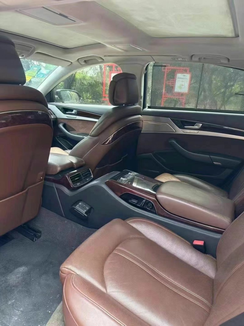 广州13年奥迪A8L8