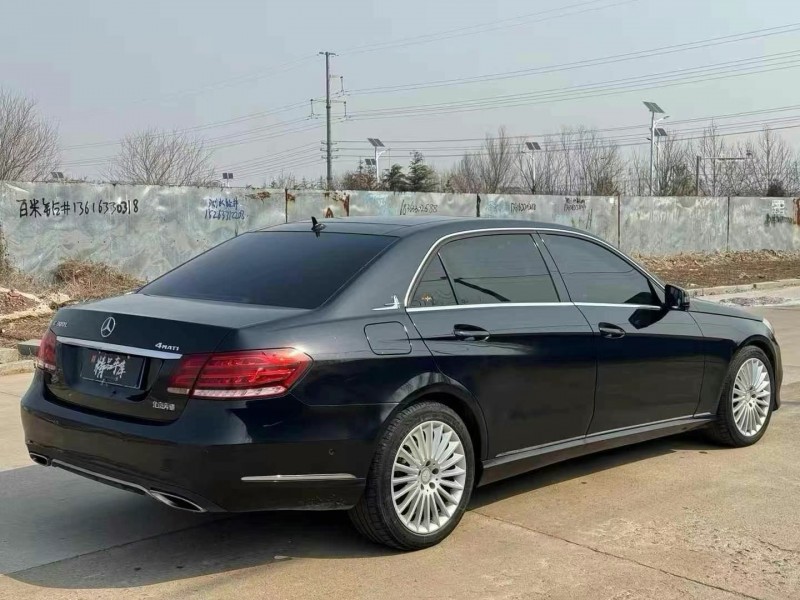 青岛14年奔驰E8