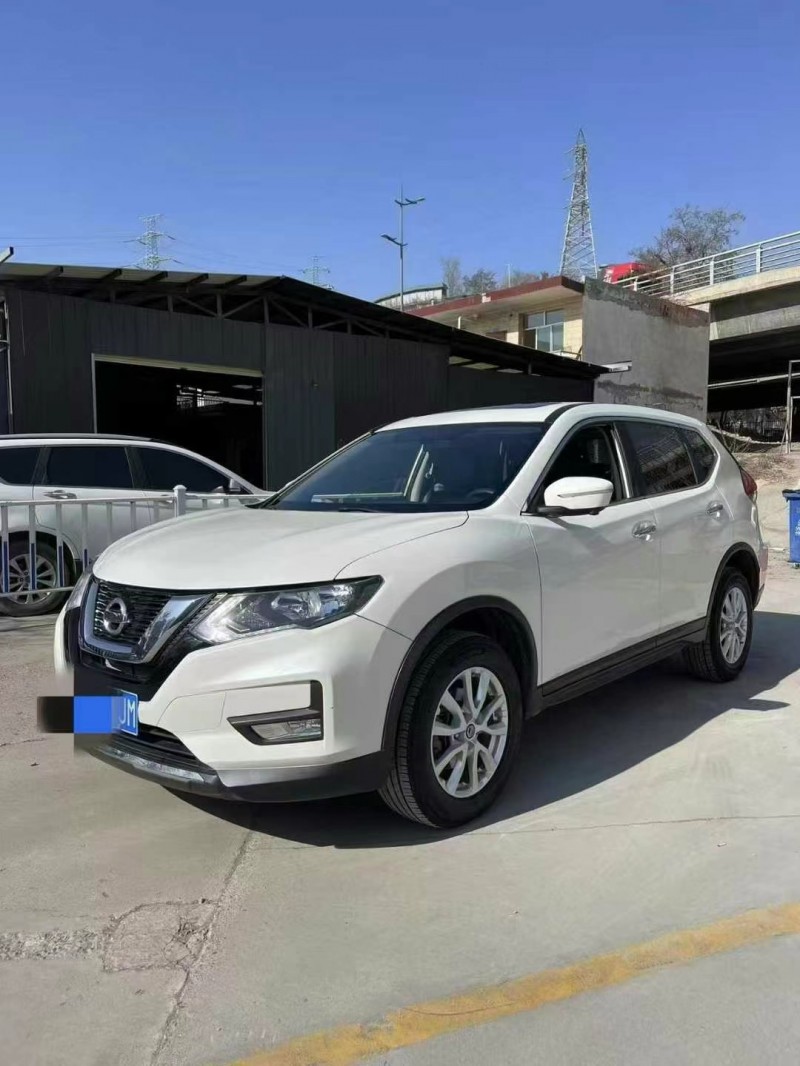 蘭州18年日產奇駿2