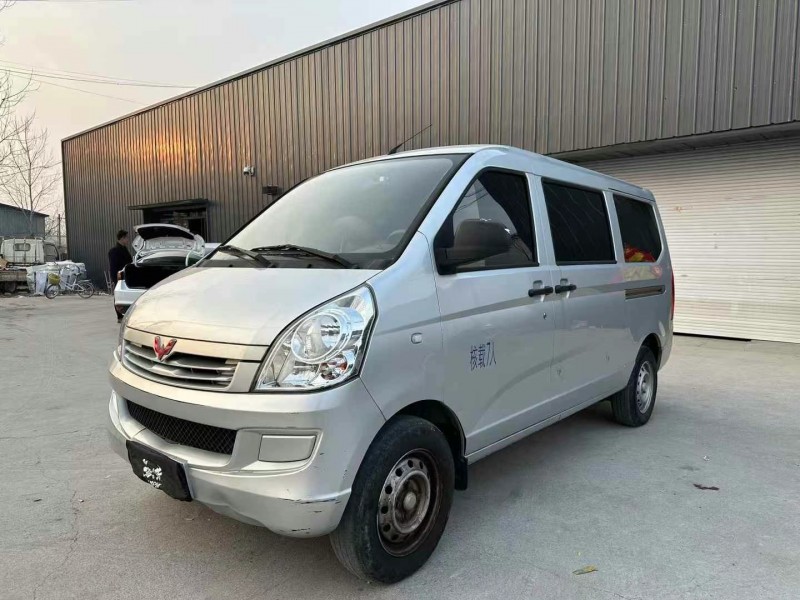 徐州20年五菱汽車榮光3