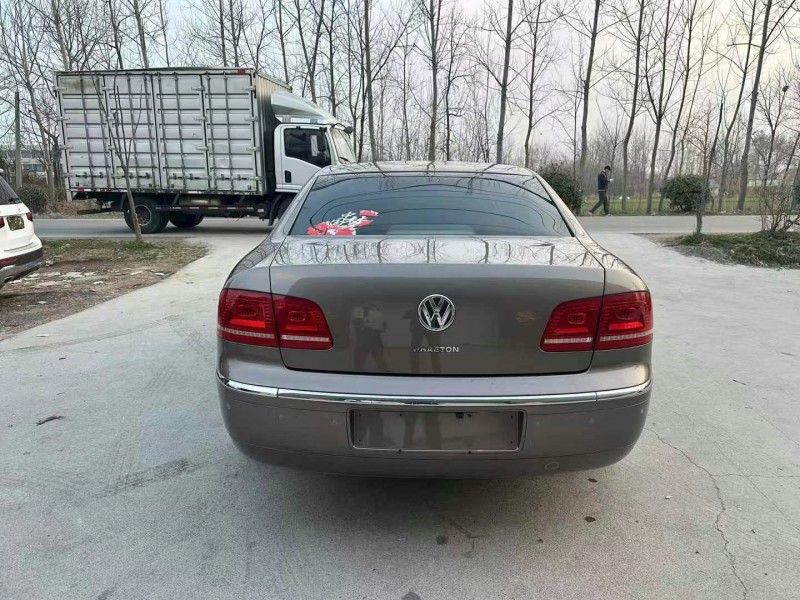 徐州12年大众辉腾9