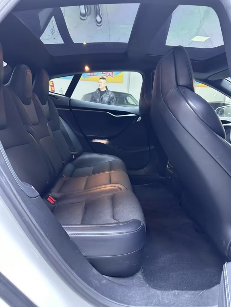 廊坊19年特斯拉MODEL S7