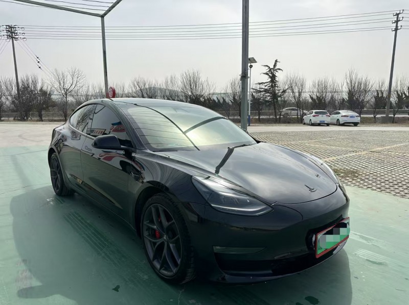 淄博21年特斯拉MODEL 33