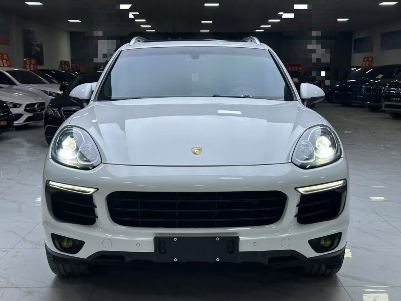 廊坊15年保時捷卡宴1