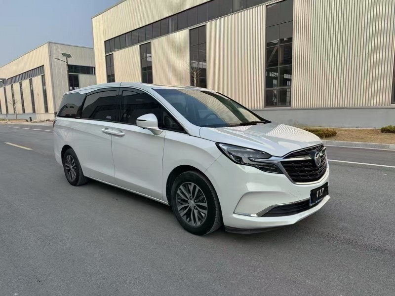 徐州20年别克GL82