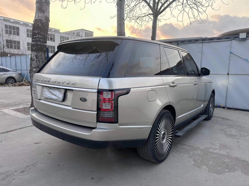 青岛15年路虎揽胜行政8