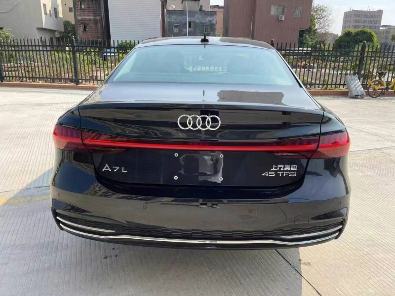 广州25年奥迪A7L9