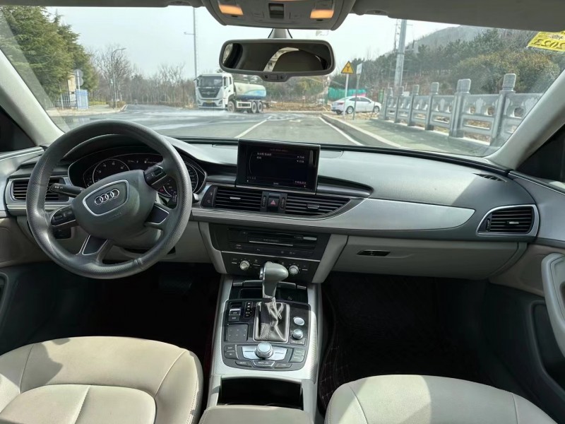 青岛13年奥迪A6L3