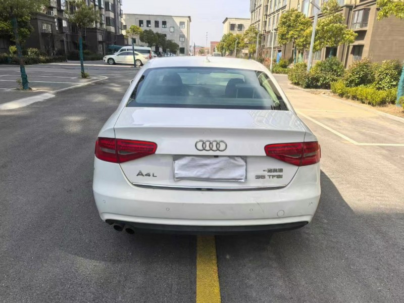 徐州13年奥迪A4L5