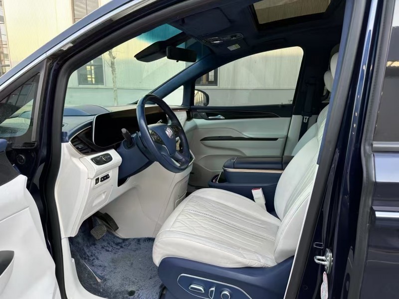 徐州21年别克GL86