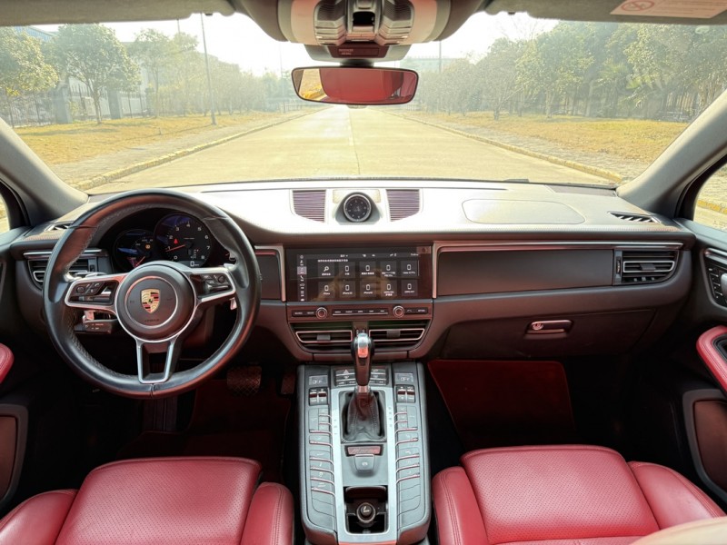 鹽城20年保時捷Macan7