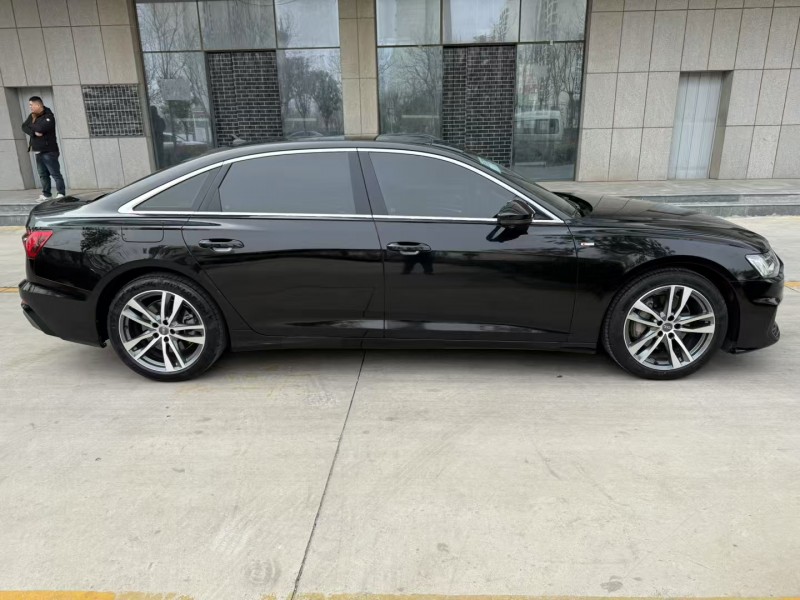 济宁21年奥迪A6L7