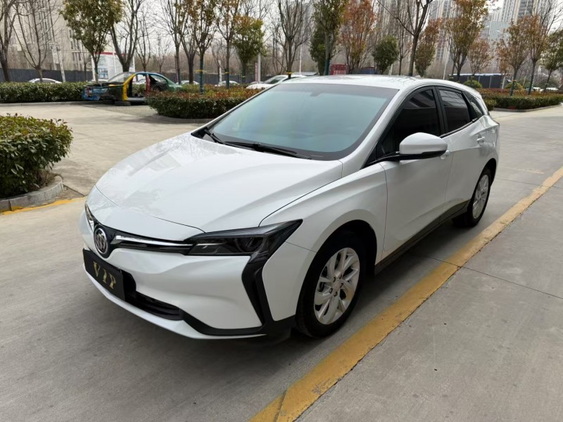 济宁24年别克微蓝2