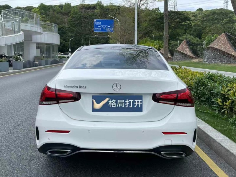 深圳22年奔馳A9