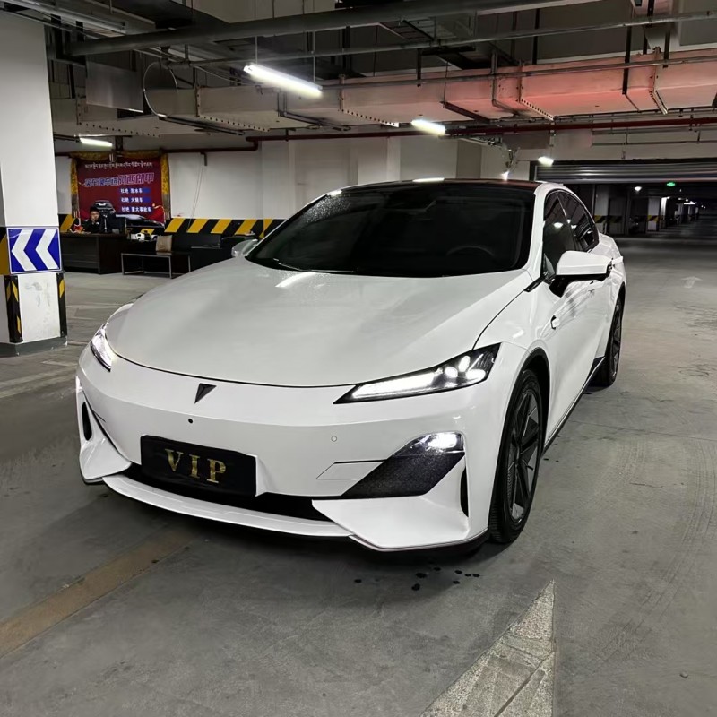 成都23年長安汽車深藍2