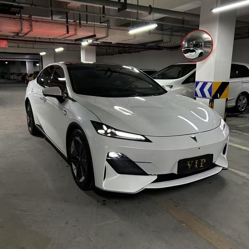 成都23年長安汽車深藍3